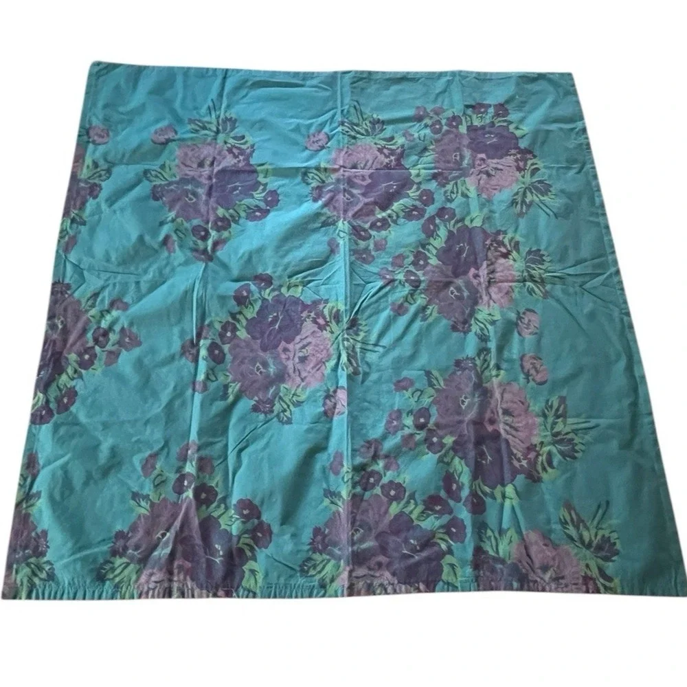 ANTHROPOLOGIE Tablecloth Floral 53x54